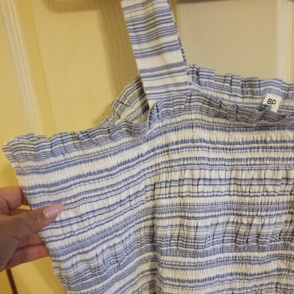 STRIPE Smocked ,Tank Top, NWT Plus size - Picture 2 of 8